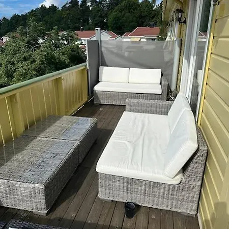 Familievennlig Bolig Pa 180 Kvm Med Sjoutsikt Rett Ved Huk Badestrand * Oslo